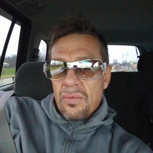 Meet your Posher, Mack